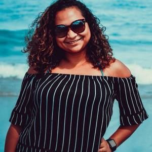 Meet your Posher, Marilis